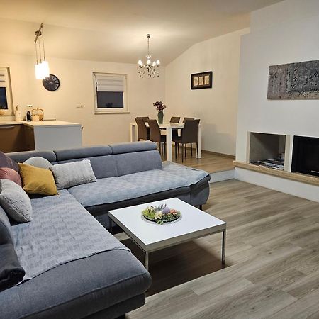 Apartment Robi Умаг Екстер'єр фото